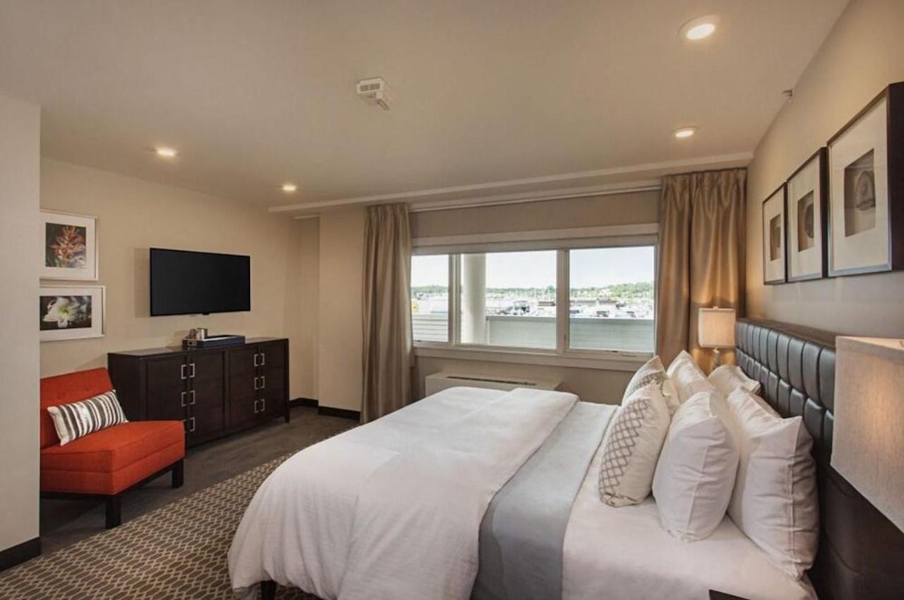 Fathoms Hotel & Marina Port Washington Exterior foto